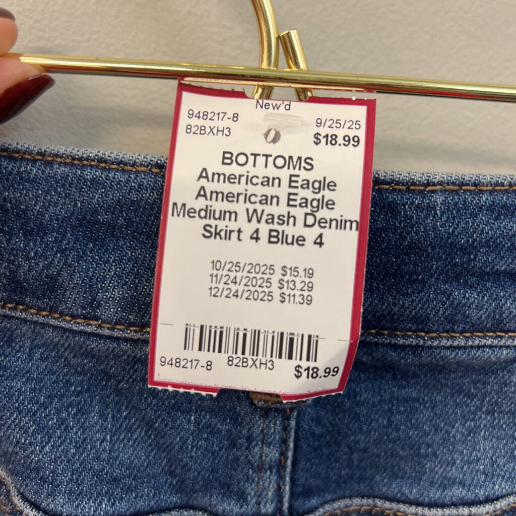 American Eagle Medium Wash Denim Skirt 4