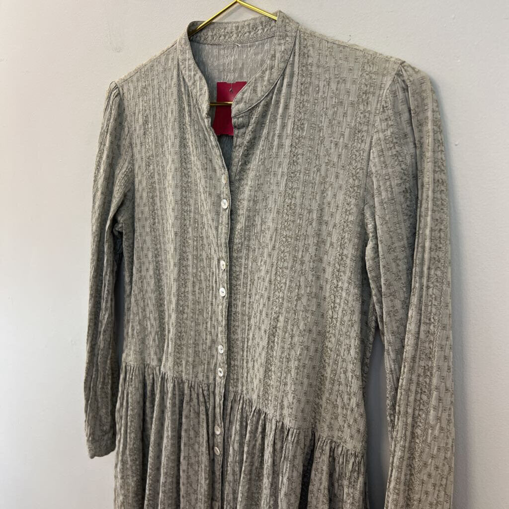 Green Embroidered Long Sleeve Button Front Dress Small