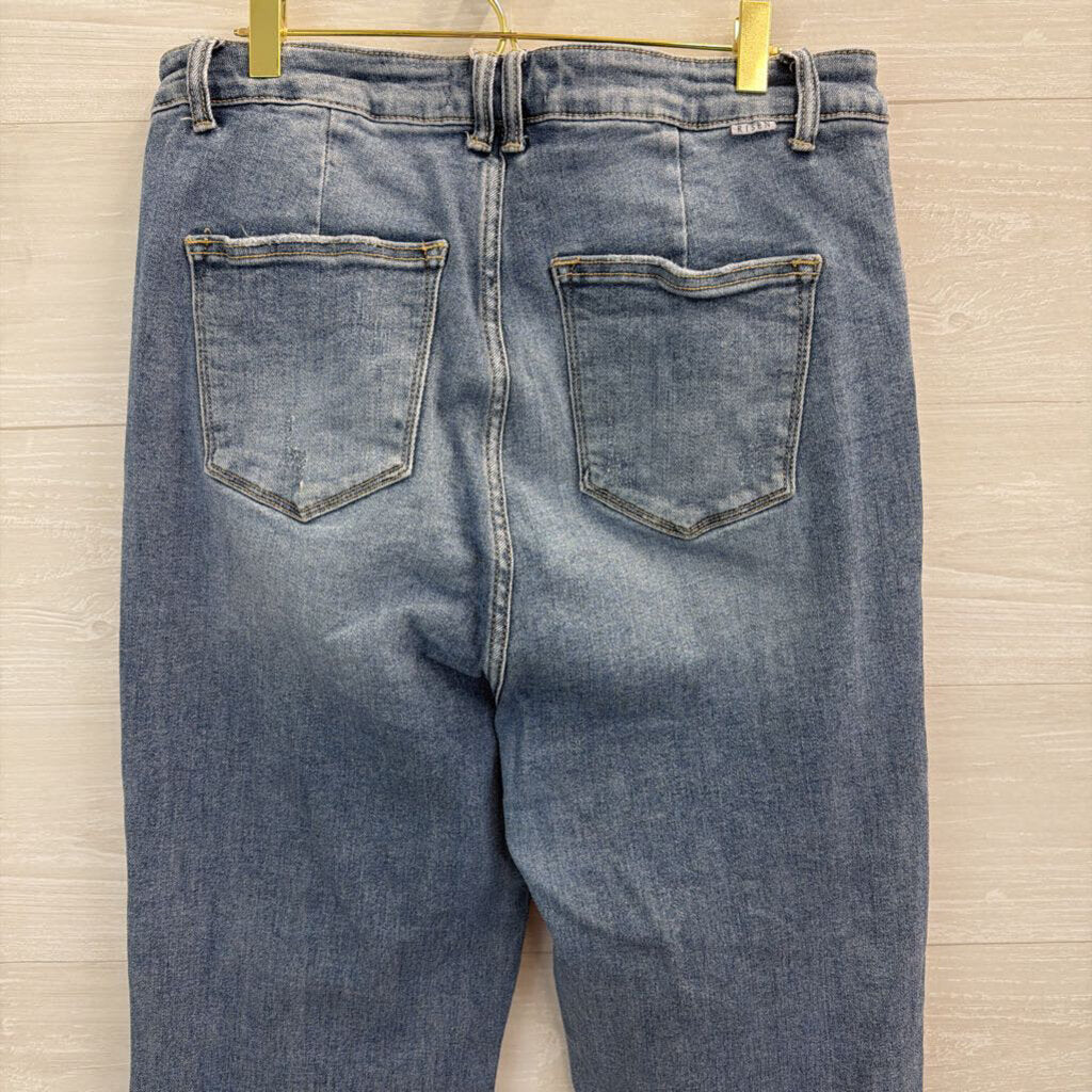 Risen Jeans Light Wash Raw Hem Flare Leg Jeans 1XL