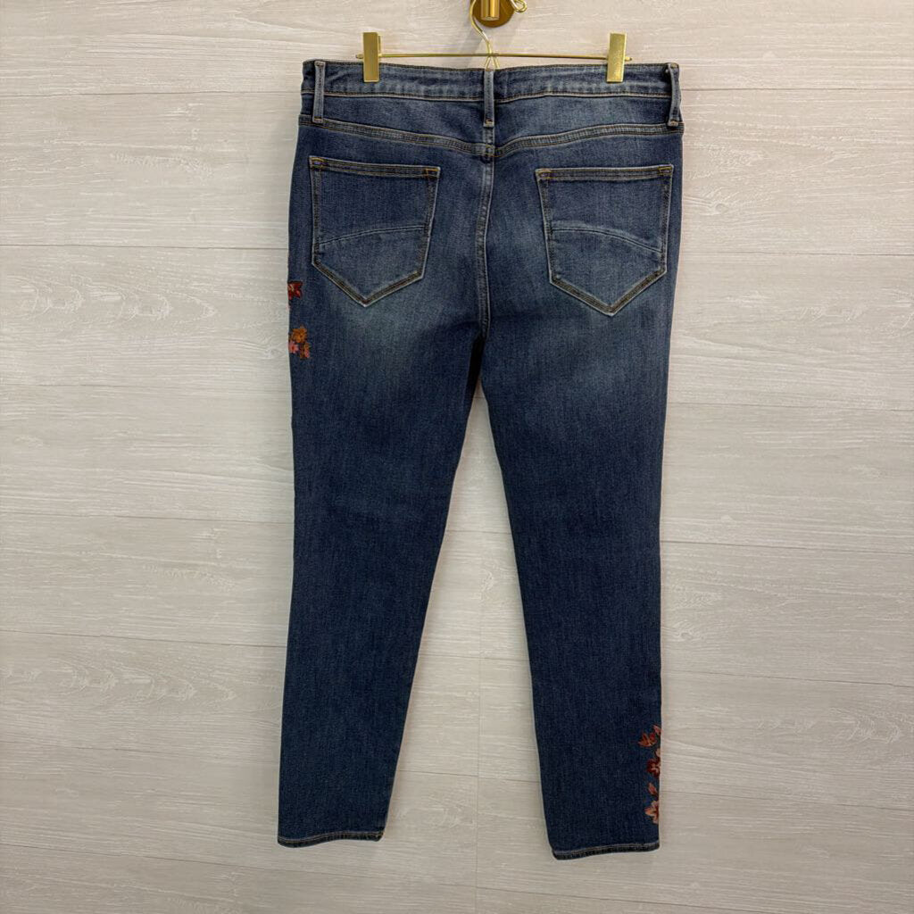 Driftwood Dark Wash Embroidered Flower Jackie High Rise Jeans 31