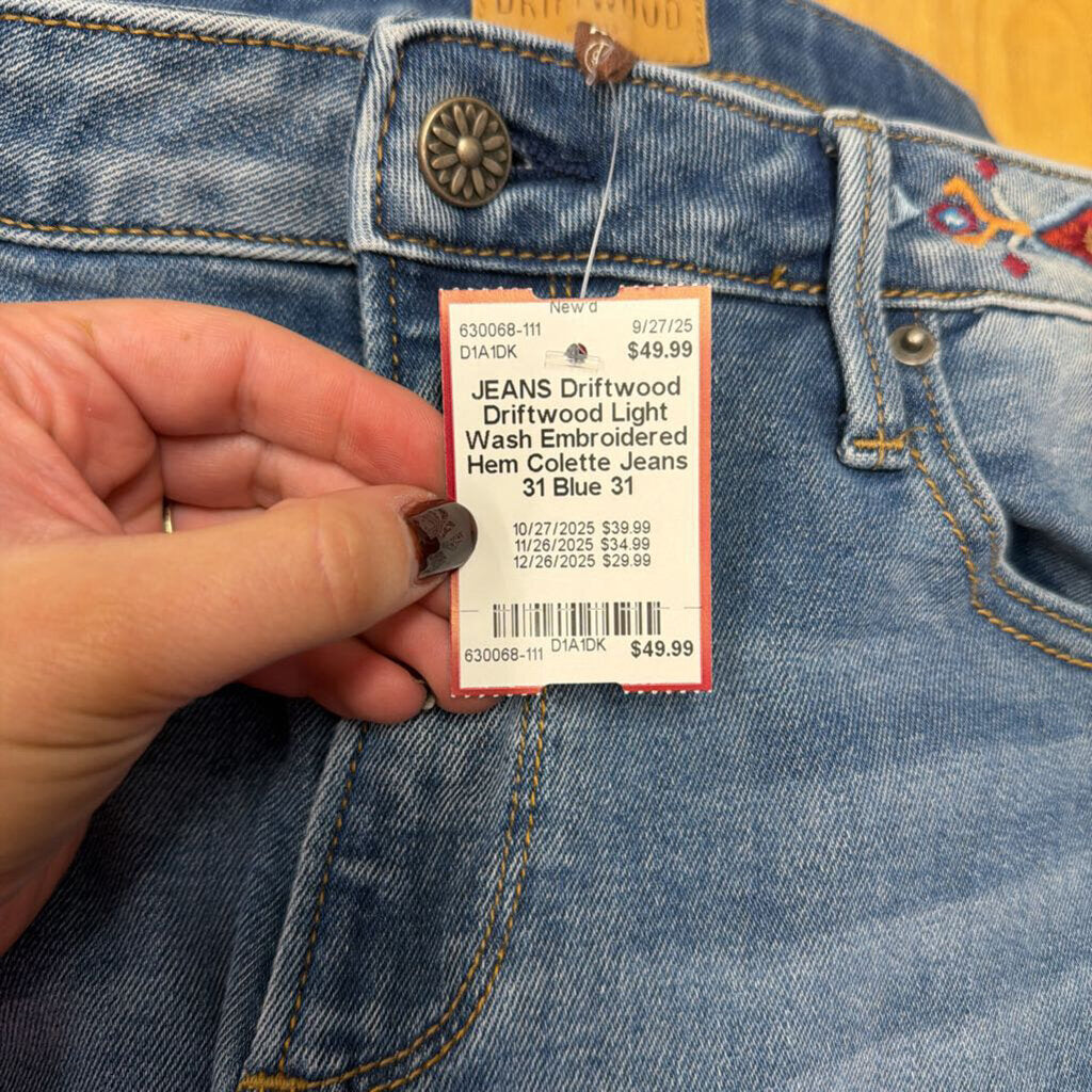 Driftwood Light Wash Embroidered Hem Colette Jeans 31