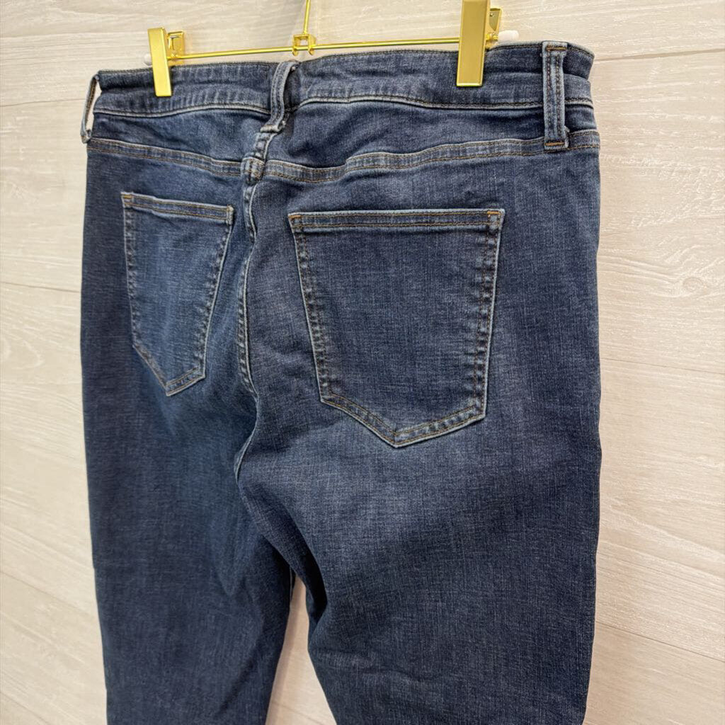 Pistola Dark Wash Skinny Leg Jeans 31