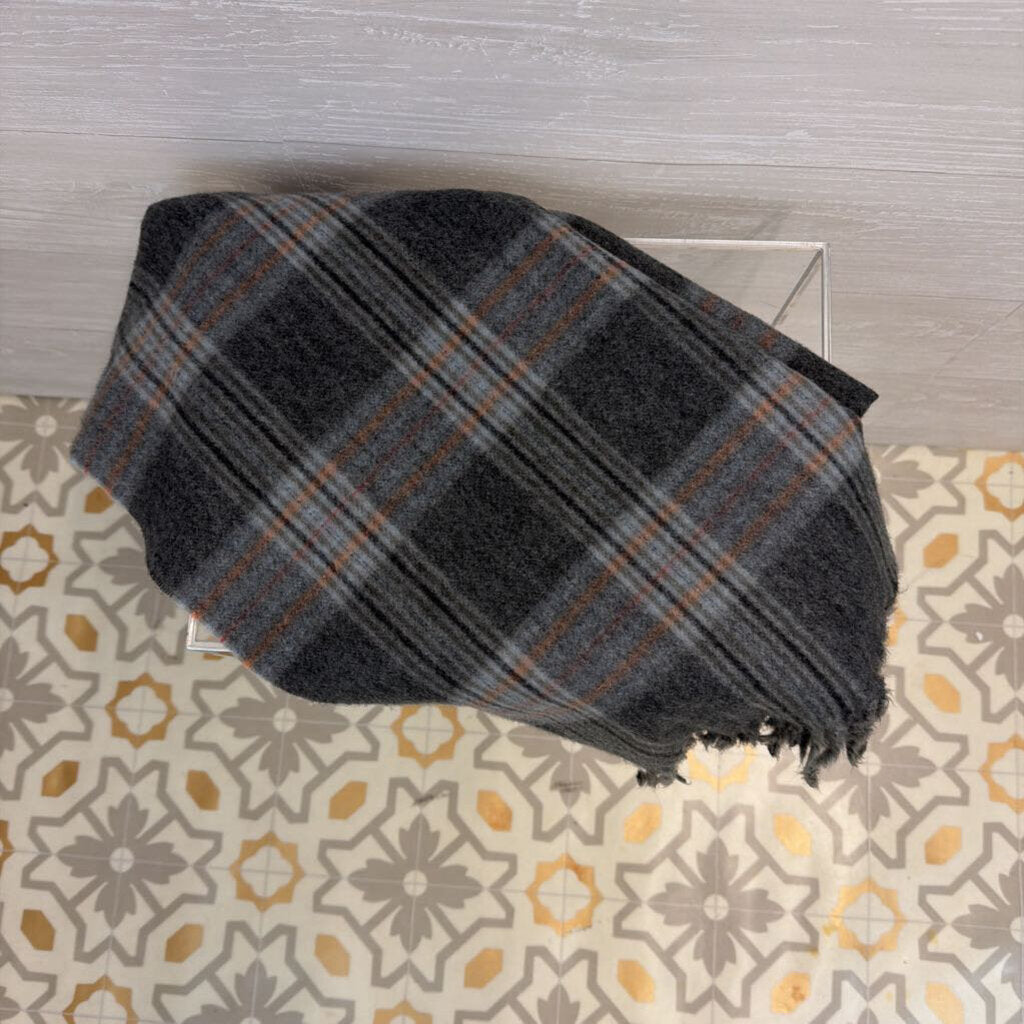 Soft Grey Plaid Scarf