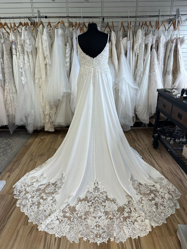 Allure Bridal 9807 Beaded Top Bridal Dress 22W