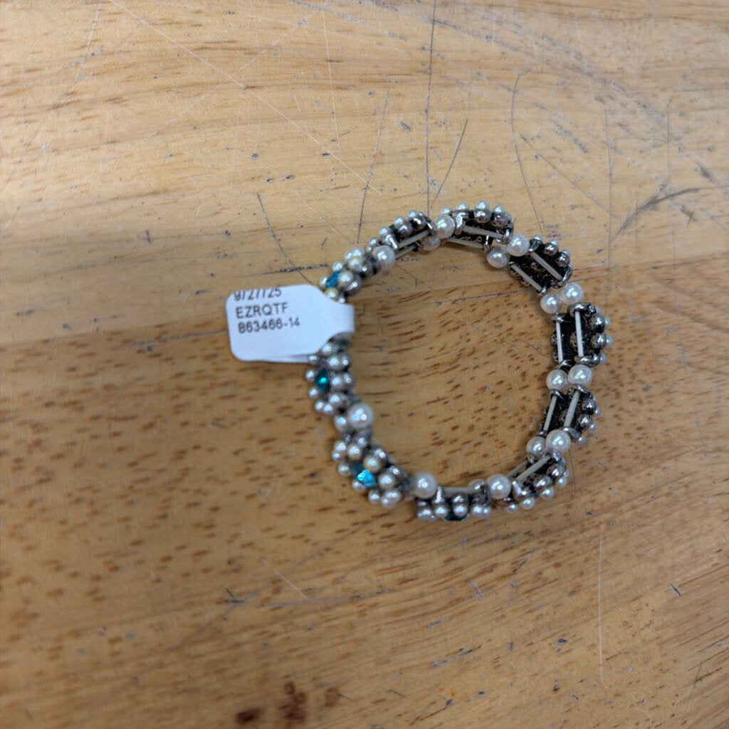 Silver/ Pearl/ Blue Stone Stretchy Bracelet