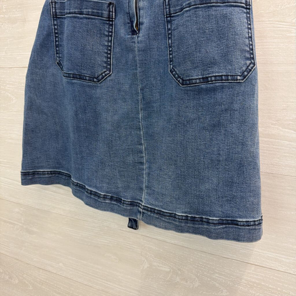 Cherokee Medium Wash Tie Waist Denim Skirt 8