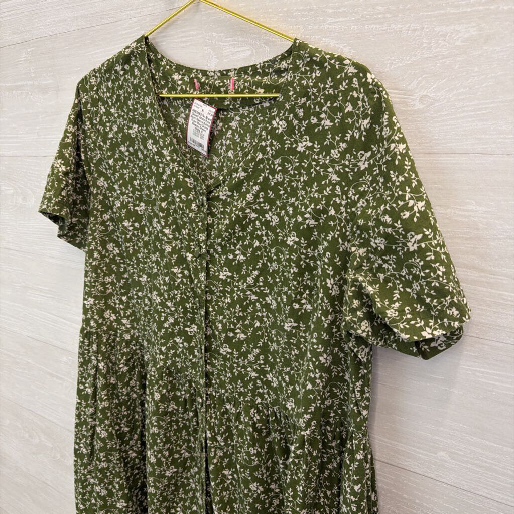 Green/ White Print Short Sleeve Button Front Maxi Dress Medium