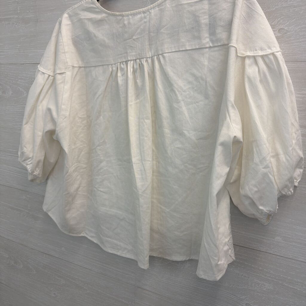 Carly Jean White Embroidered Short Puff Sleeve Crop Top Large