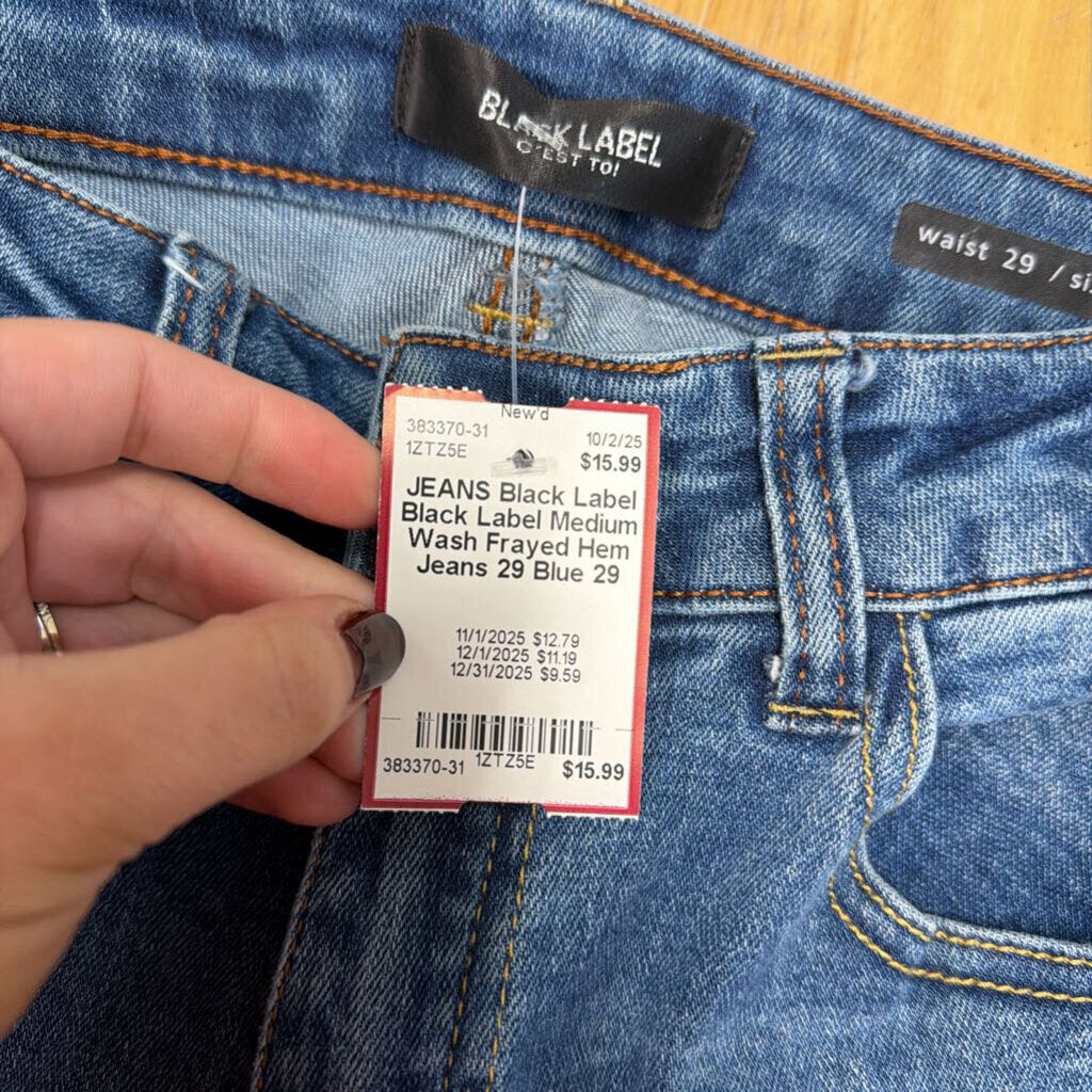 Black Label Medium Wash Frayed Hem Jeans 29