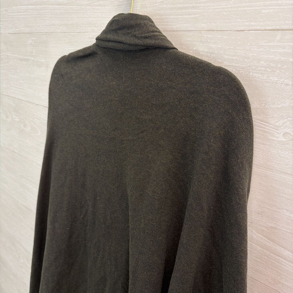 Cabi Green Knit Tie Waist Shoulder Cape Top One Size