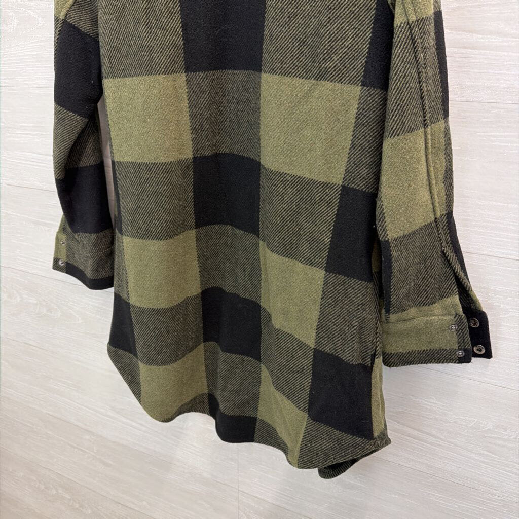 BB Dakota Green/ Black Gingham Long Shacket Extra Small