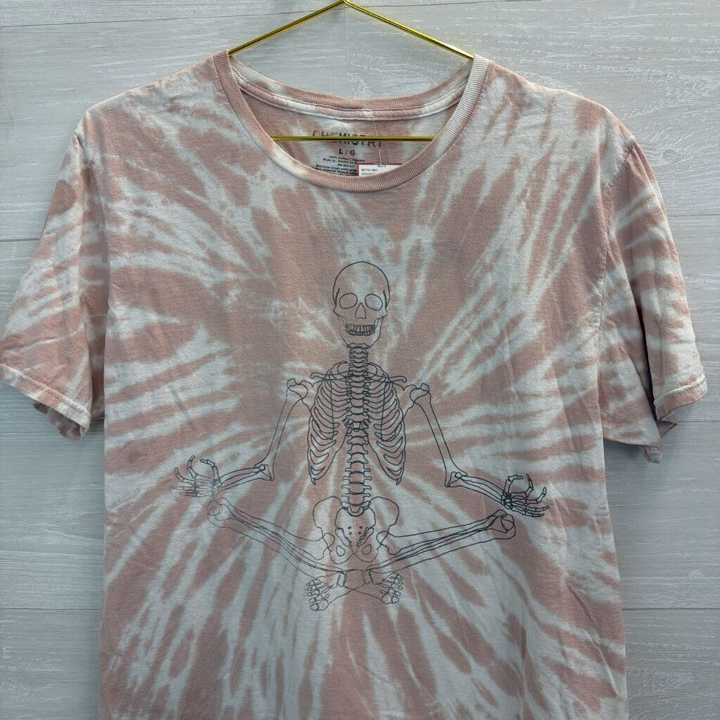 Chemistry Pink/ White Tie Dye Skeleton Short Sleeve Graphic Tee Large