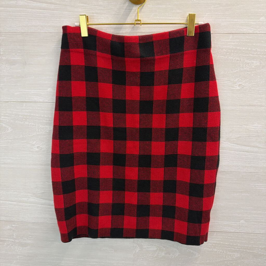 Chaps Red/ Black Gingham Sweater Skirt Small