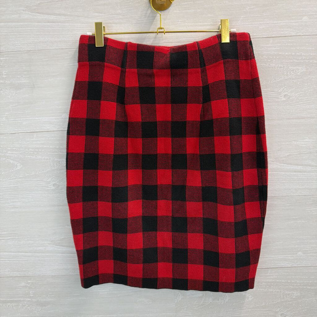 Chaps Red/ Black Gingham Sweater Skirt Small