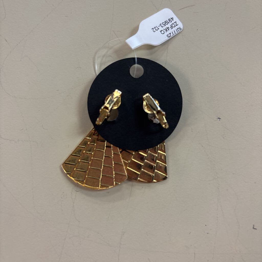 Vintage Gold Drop Clip On Statement Earrings