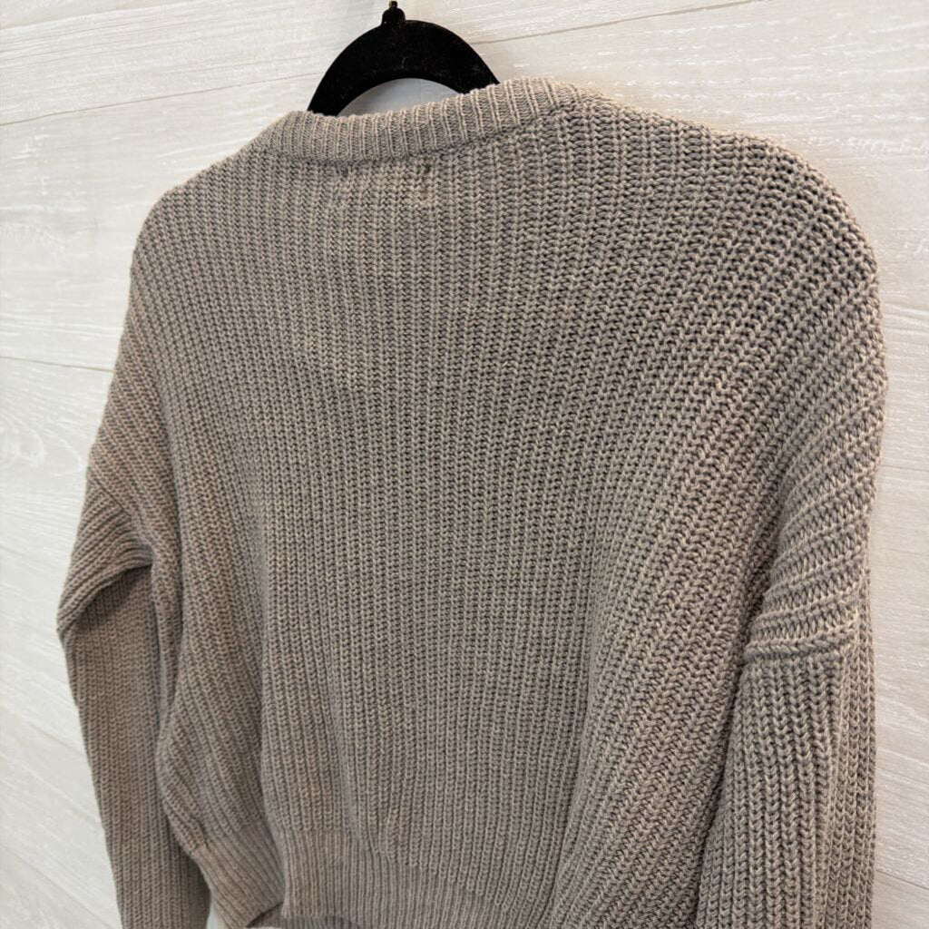 Urban Outfitters Grey Knit Cropped Long Sleeve Sweater Top Extra Small
