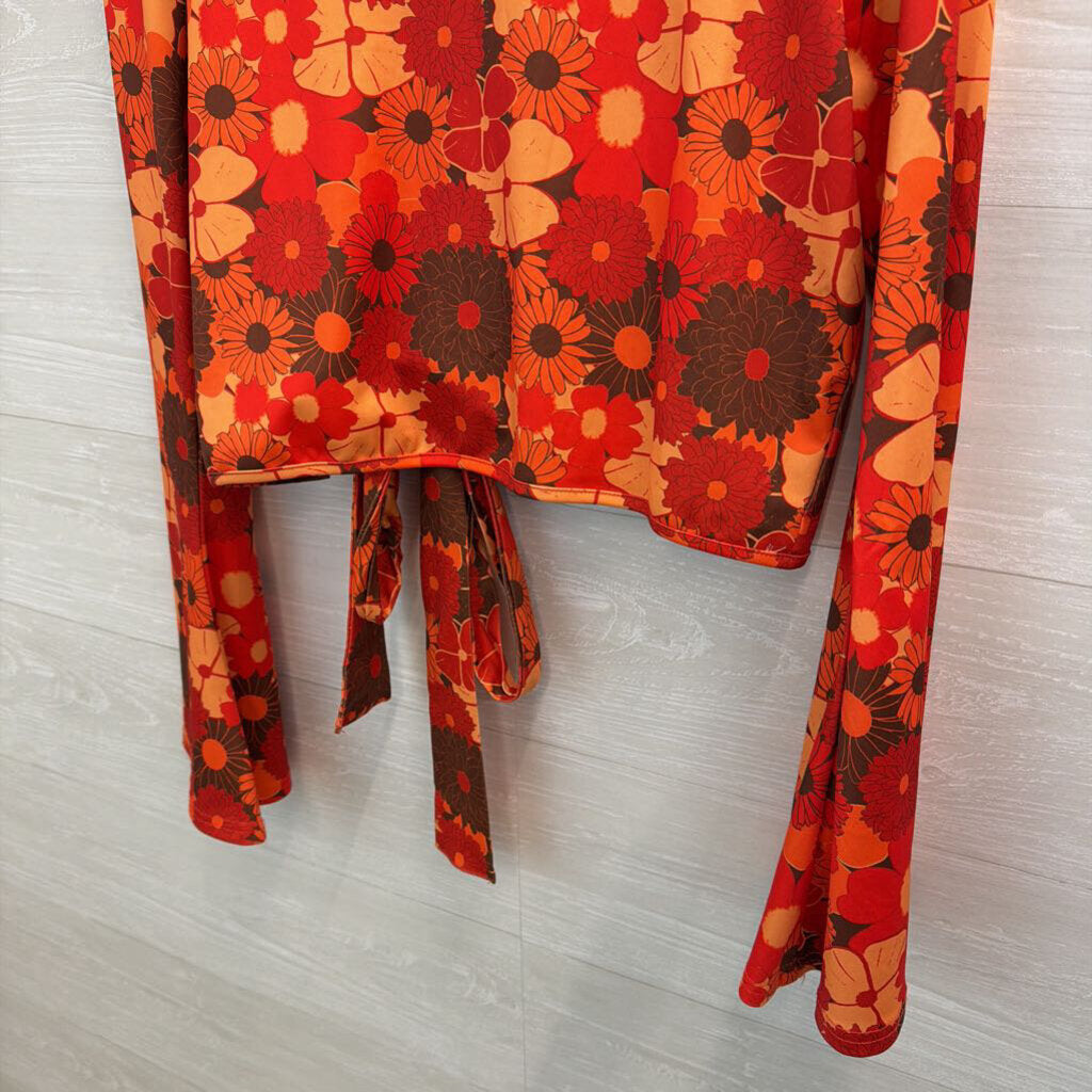 Red/ Orange Retro Flower Print Cropped Long Sleeve Tie Front Top Extra Large
