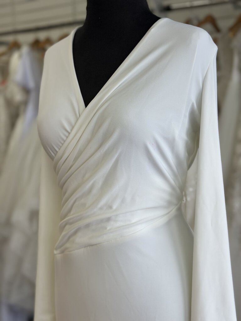Ralph Lauren White Long Sleeve V Neck Belted Long Formal Dress 14