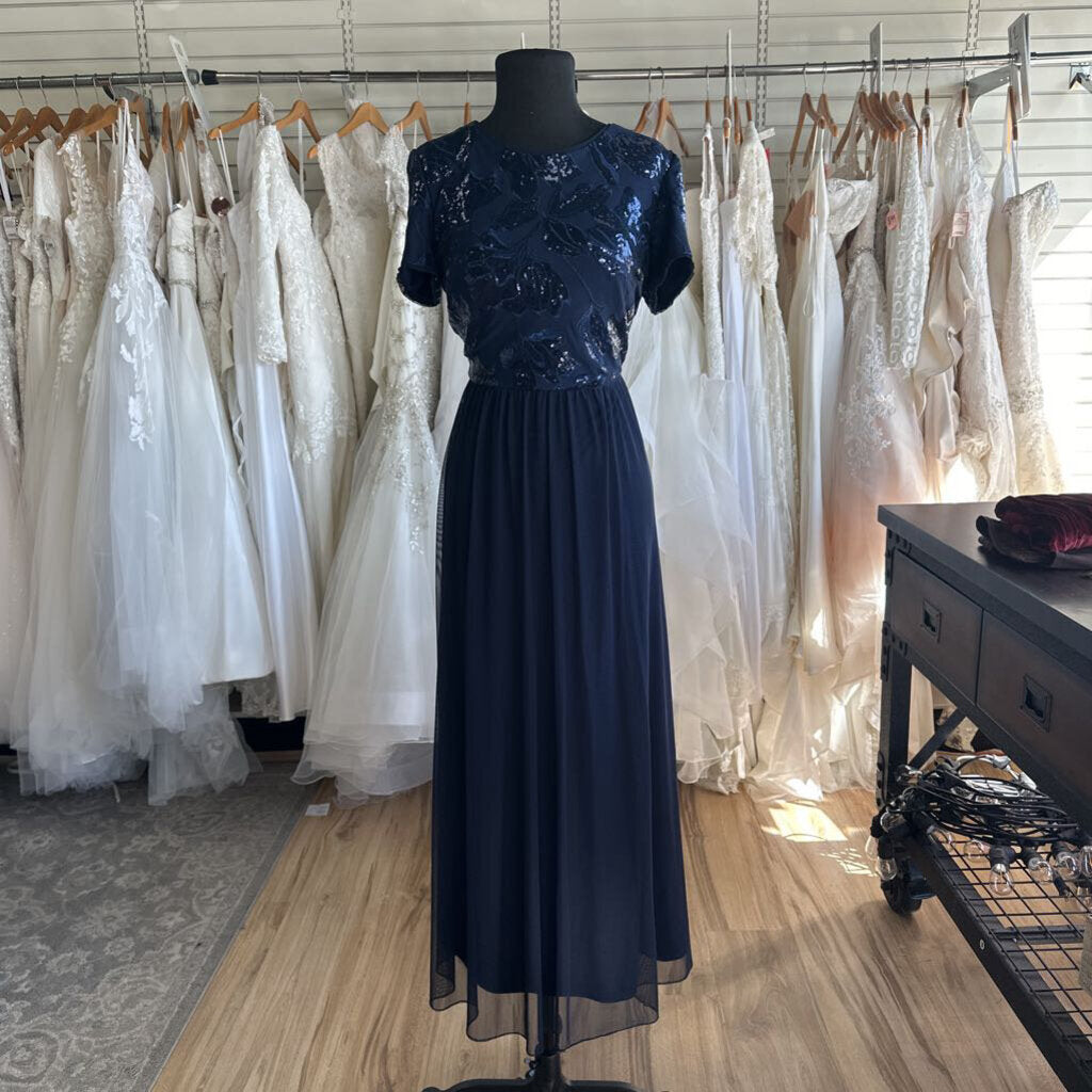 R and M Richards Navy Sequin Short Sleeve Top Long Formal Dress 12 Petite
