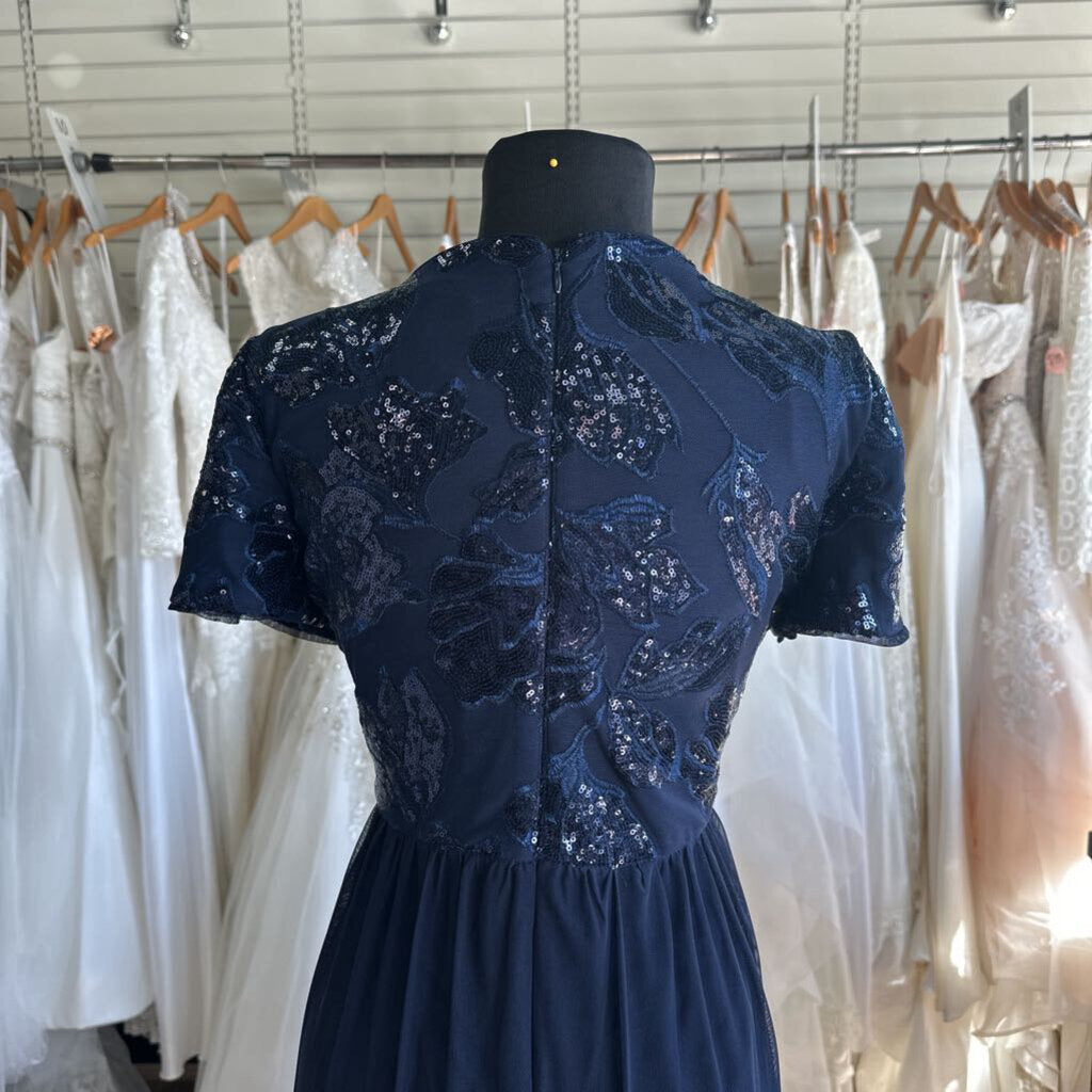 R and M Richards Navy Sequin Short Sleeve Top Long Formal Dress 12 Petite