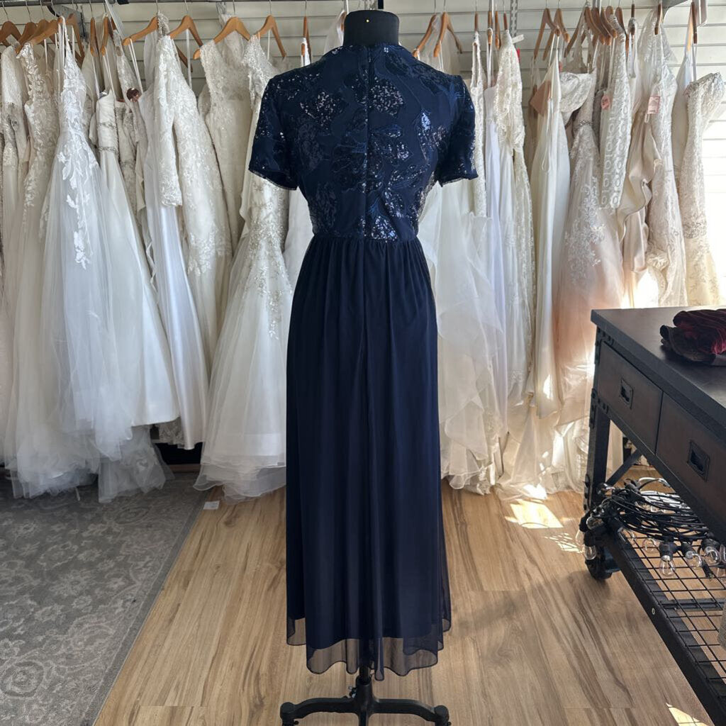 R and M Richards Navy Sequin Short Sleeve Top Long Formal Dress 12 Petite