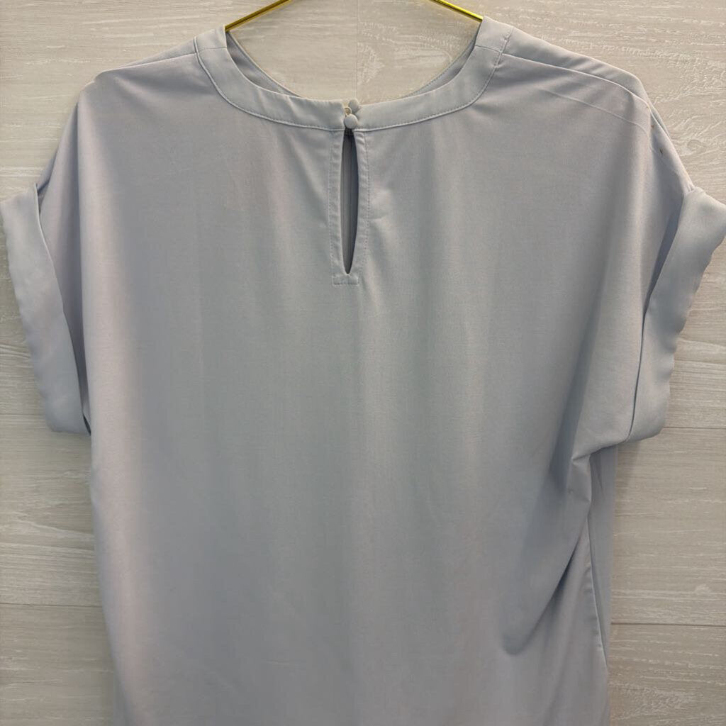 Ann Taylor Blue Short Sleeve Pleated Front Top Small