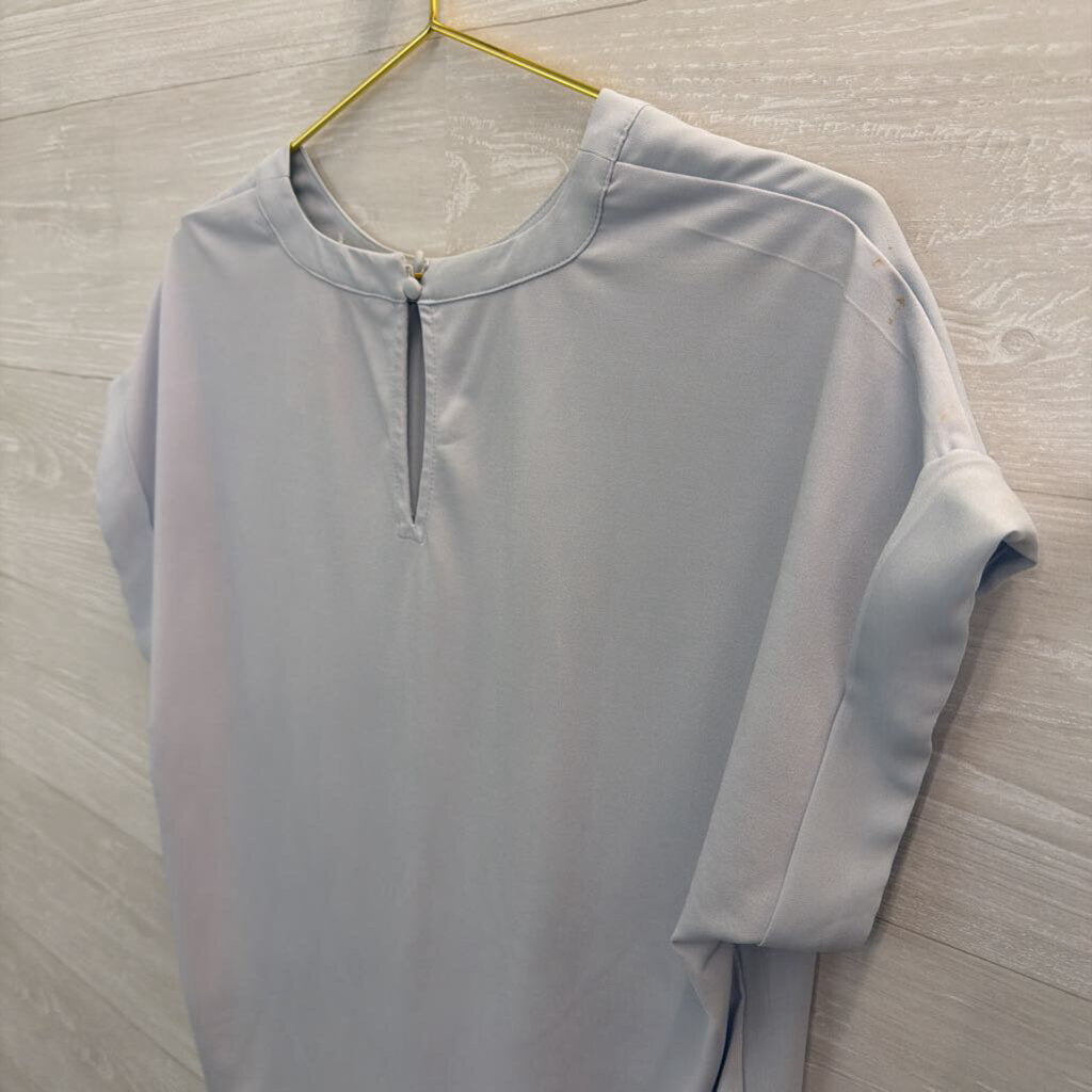 Ann Taylor Blue Short Sleeve Pleated Front Top Small