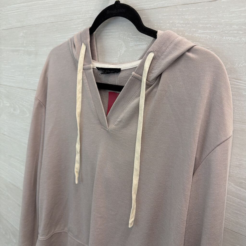 Jane and Delancey Light Purple Cropped V Neck Hoodie Medium