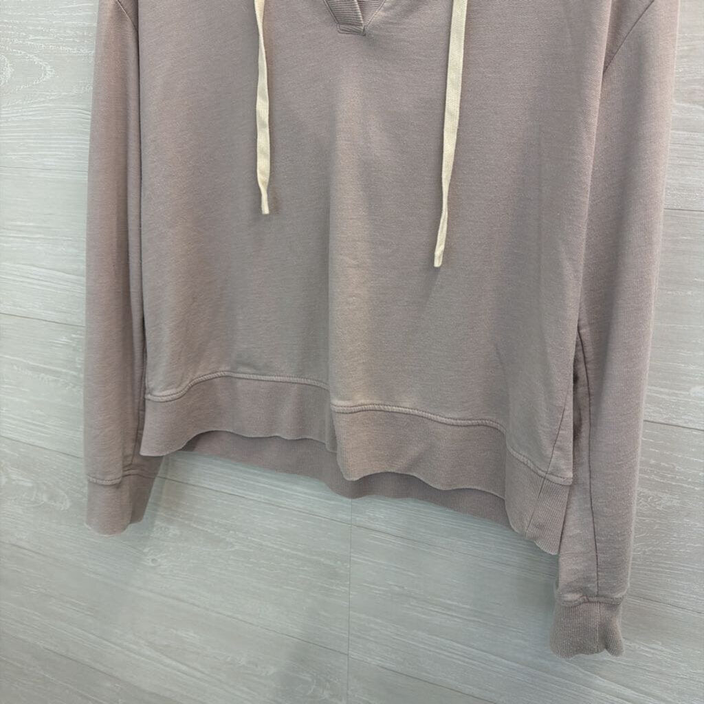 Jane and Delancey Light Purple Cropped V Neck Hoodie Medium