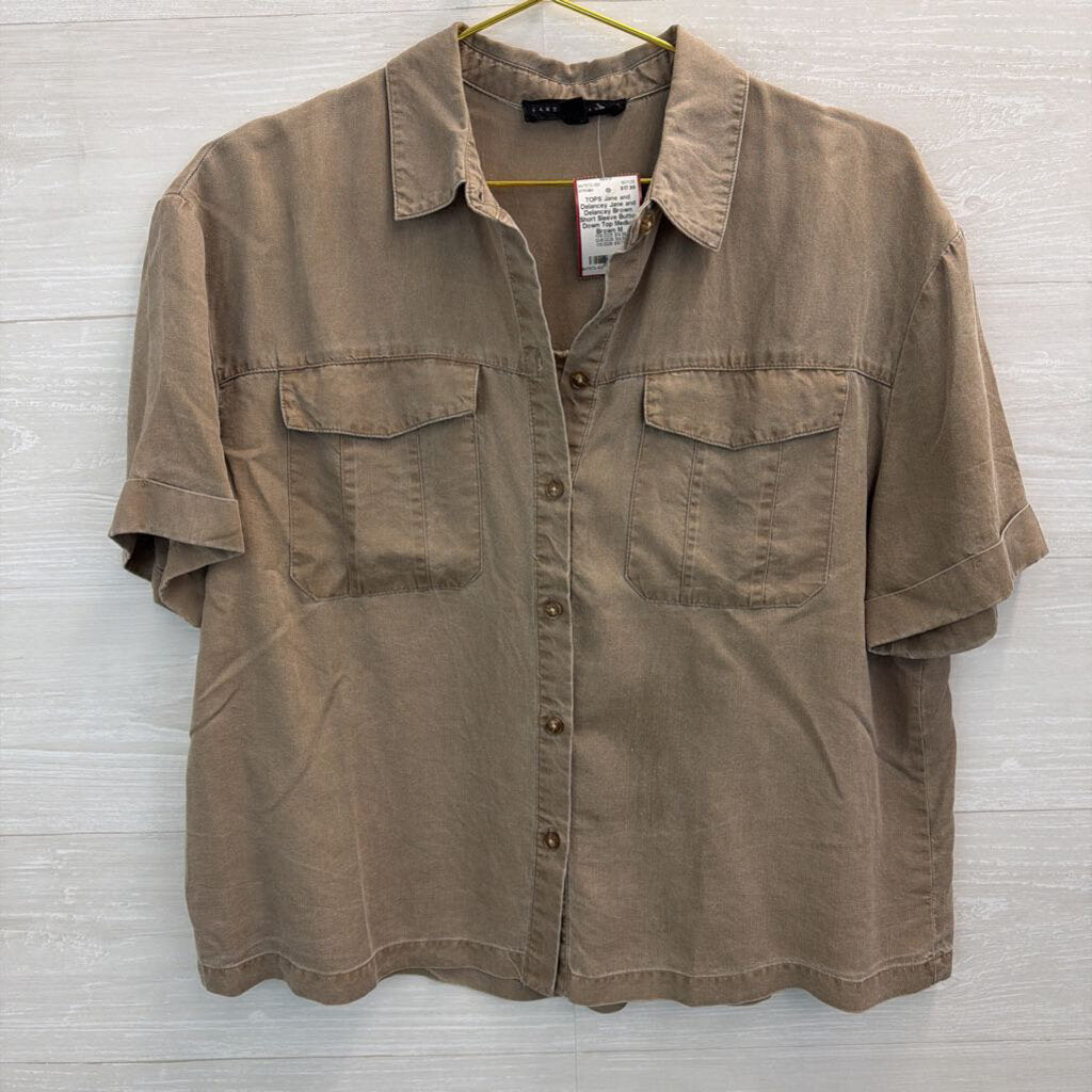 Jane and Delancey Brown Short Sleeve Button Down Top Medium