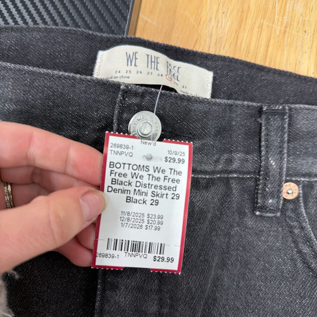 We The Free Black Distressed Denim Mini Skirt 29