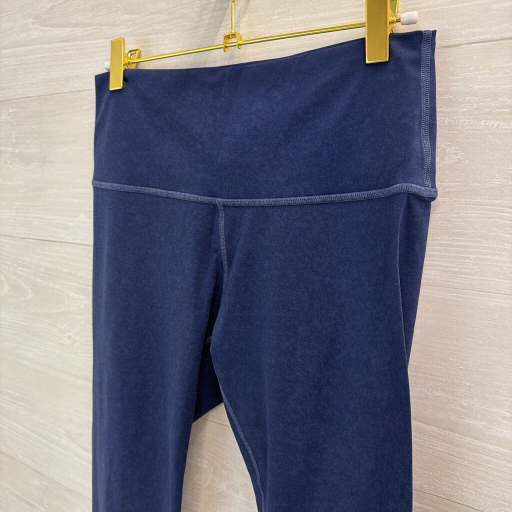 Lululemon Blue Cropped Leggings 8
