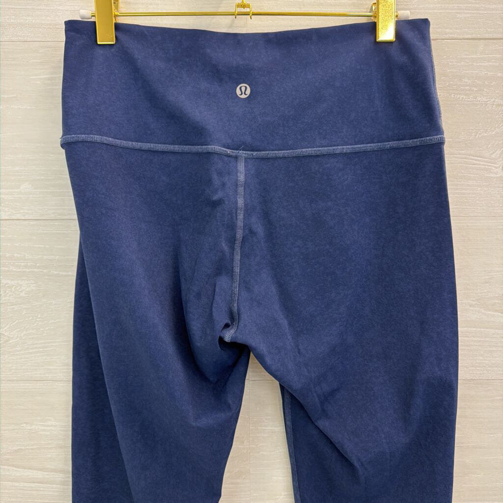 Lululemon Blue Cropped Leggings 8
