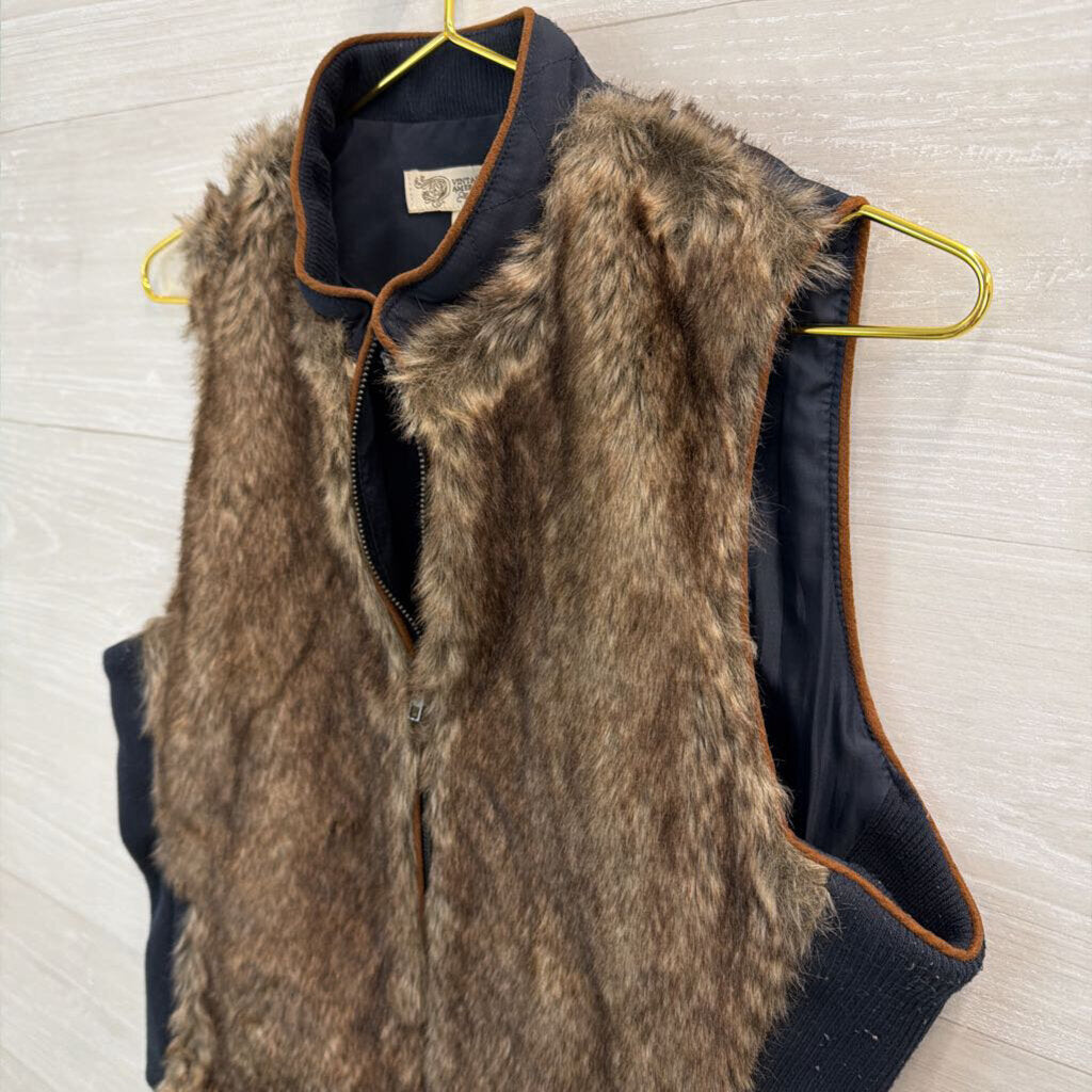 Vintage America Navy/ Faux Fur Zip Up Vest Small