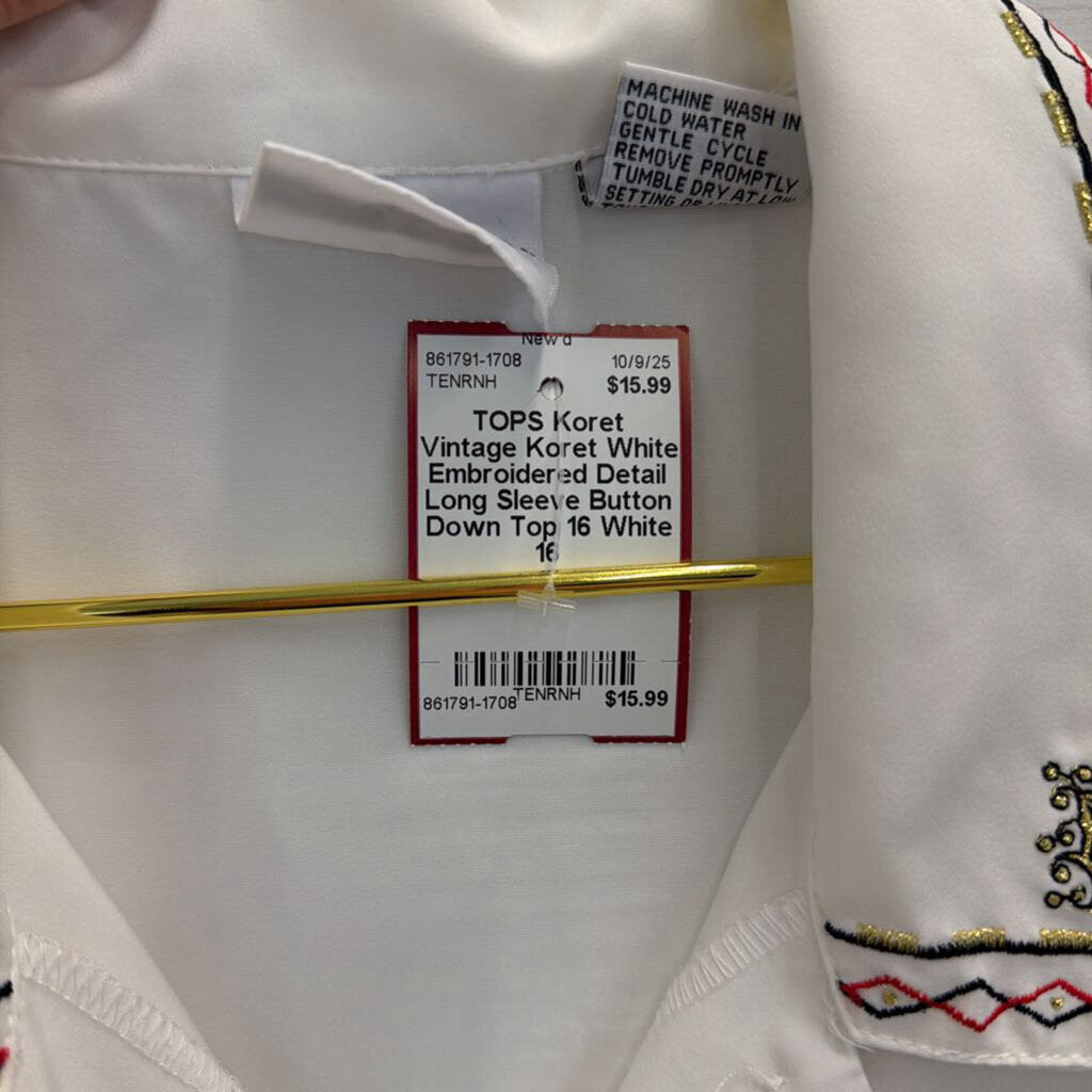 Vintage Koret White Embroidered Detail Long Sleeve Button Down Top 16