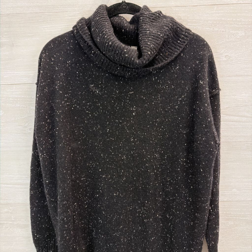 Athleta Black/ White Speckled Knit Turtleneck Sweater Small
