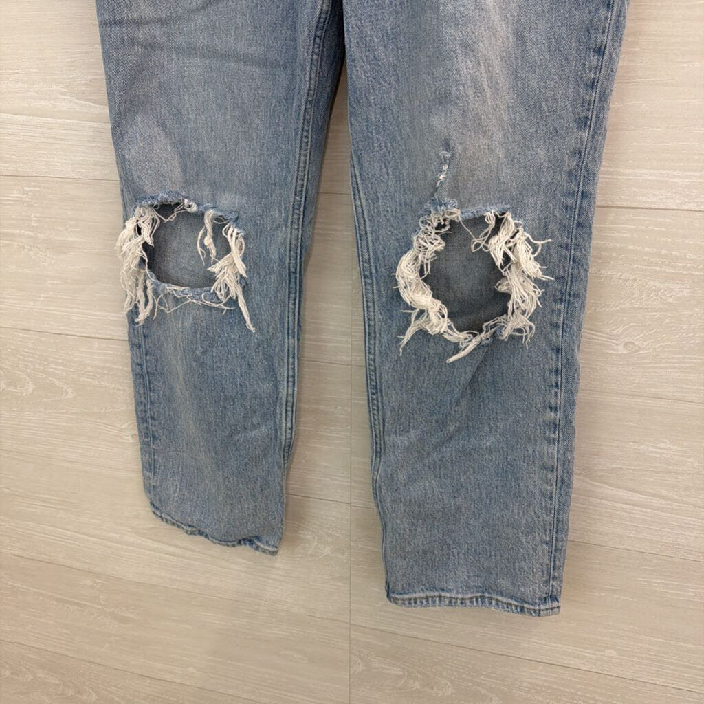 Abercrombie and Fitch Light Wash The 90s Straight Ultra High Rise Jeans 29