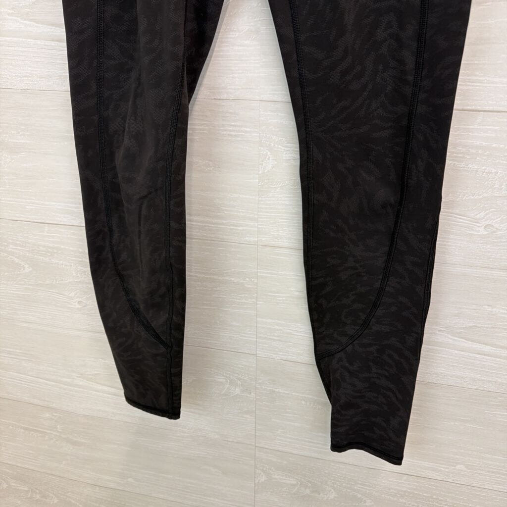 Athleta Black Print Rainier Tight Leggings Medium Tall