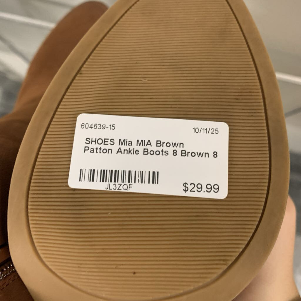 MIA Brown Patton Ankle Boots 8