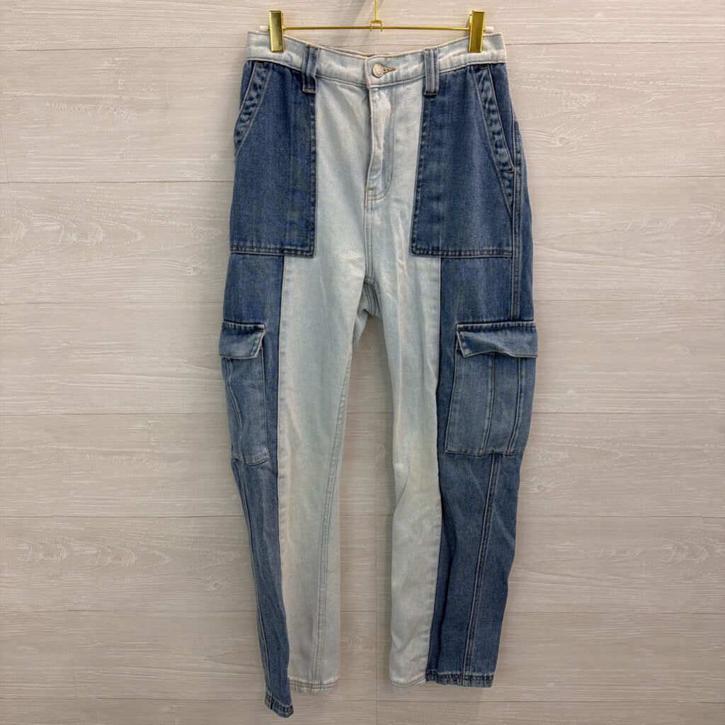 Pac Sun Medium/ Light Wash Cargo Wide Leg Jeans 27