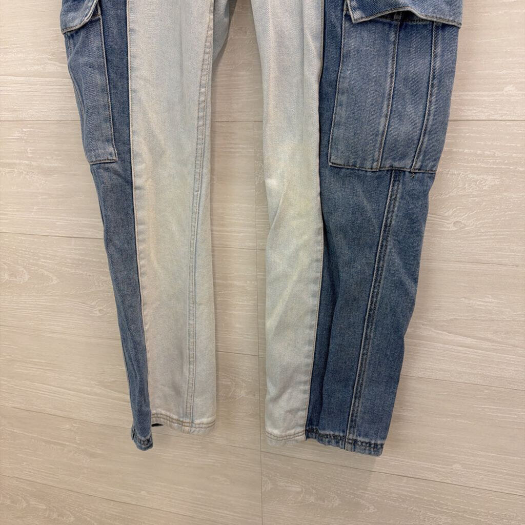 Pac Sun Medium/ Light Wash Cargo Wide Leg Jeans 27