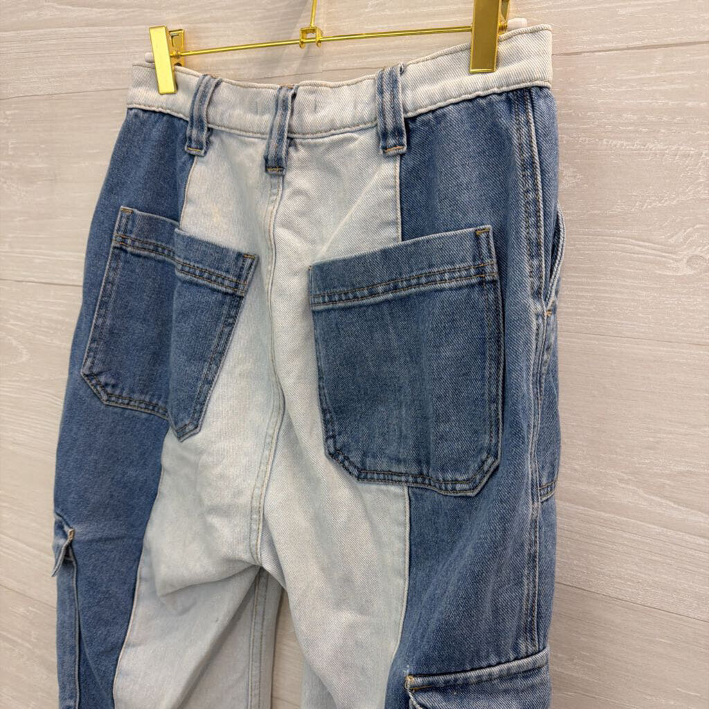 Pac Sun Medium/ Light Wash Cargo Wide Leg Jeans 27