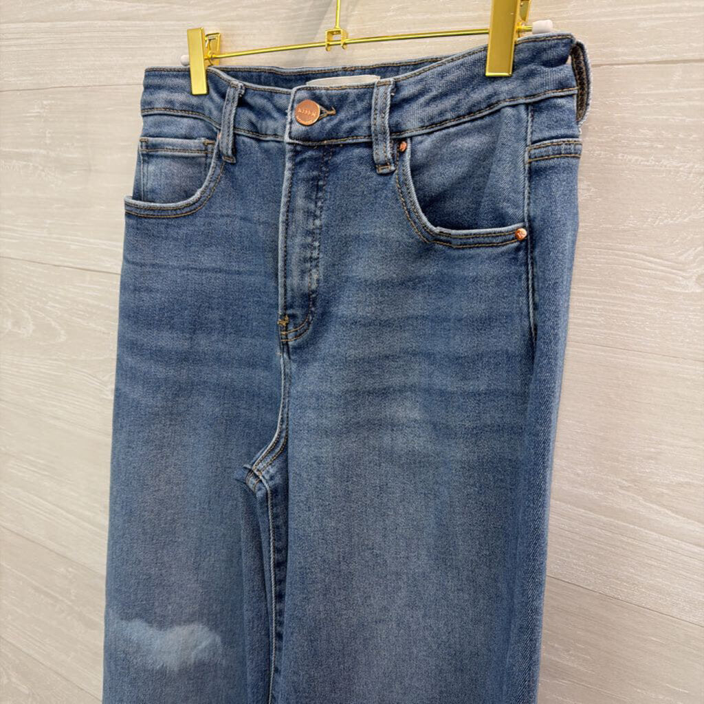 Risen Jeans Medium Wash Wide Leg Jeans 29