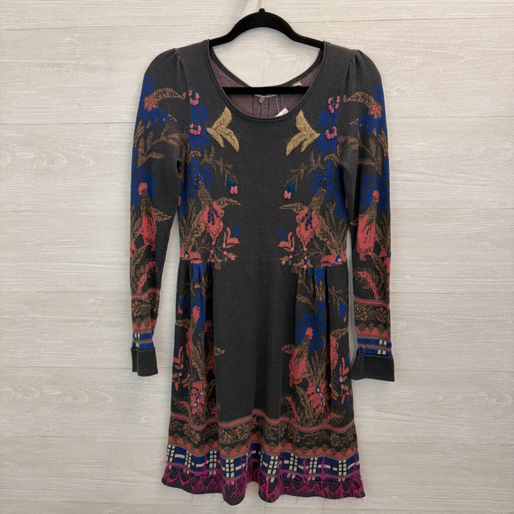 Knitted and Knotted Grey/ Blue Print Long Sleeve Sweater Dress Extra Small