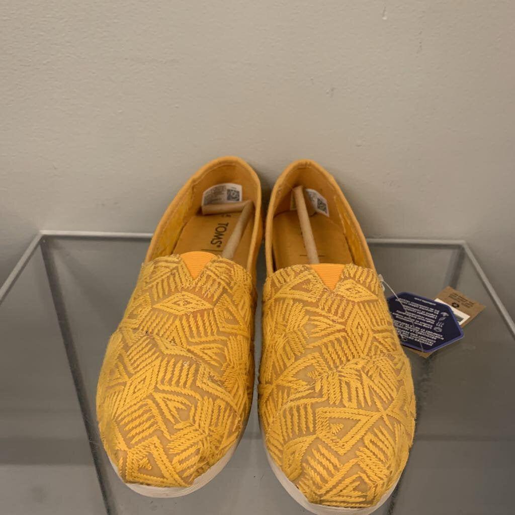 Toms Yellow Embroidered Classic Slip On Shoes 7
