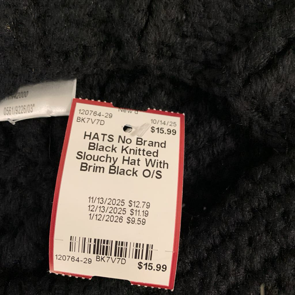 Black Knitted Slouchy Hat With Brim