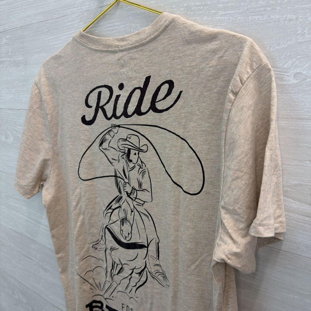 Yellowstone Beige Graphic Tee Large