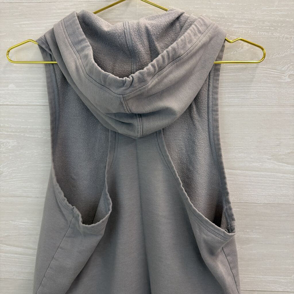 Victoria Sport Grey Hooded Tank Small
