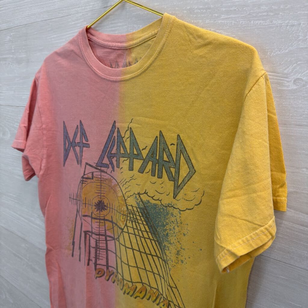 Def Leppard Pink/Yellow Graphic Tee S/M