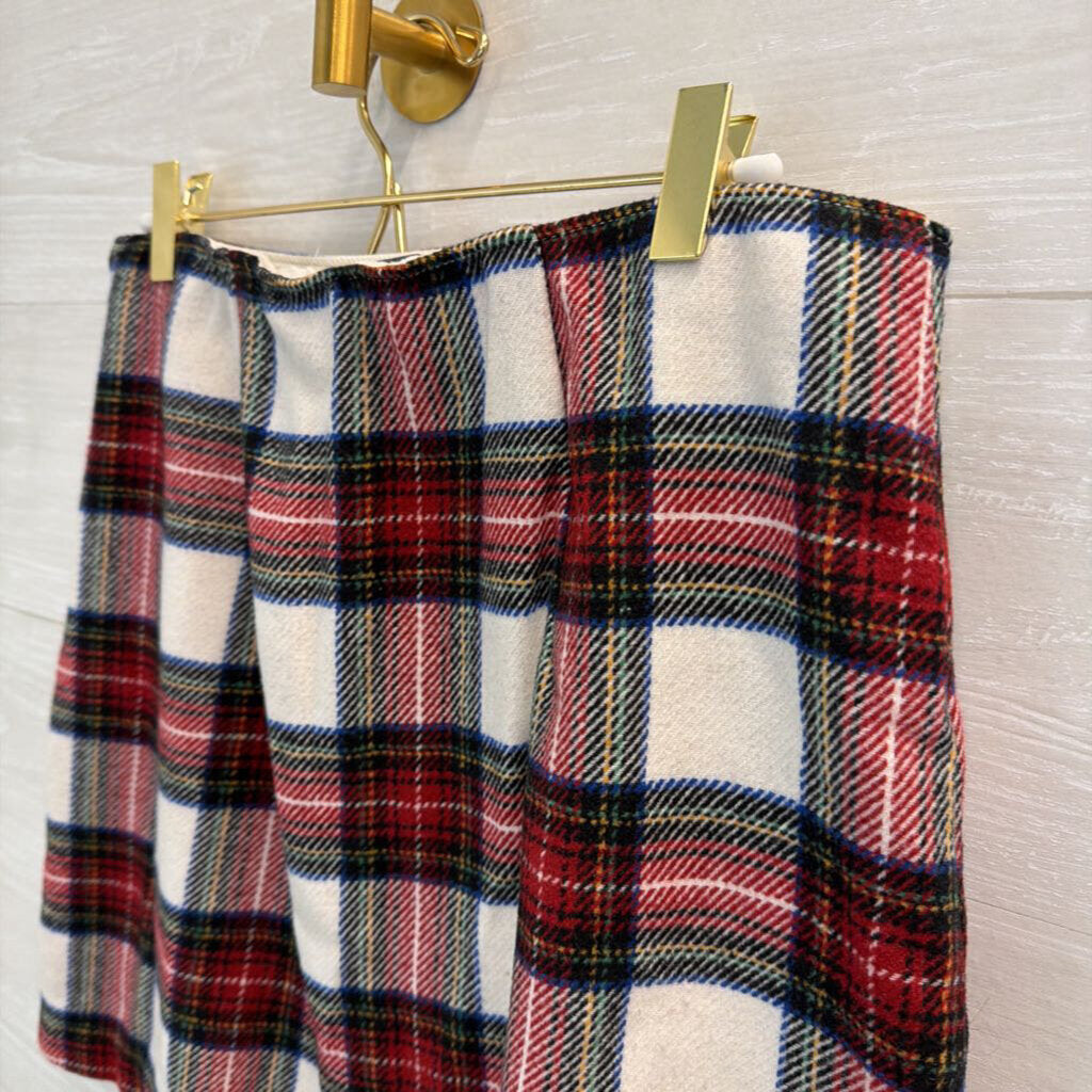 Abercrombie and Fitch White/ Red Plaid Mini Skirt Medium